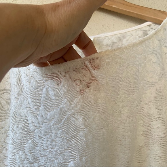 Anthropologie light textured top - Picture 8 of 11